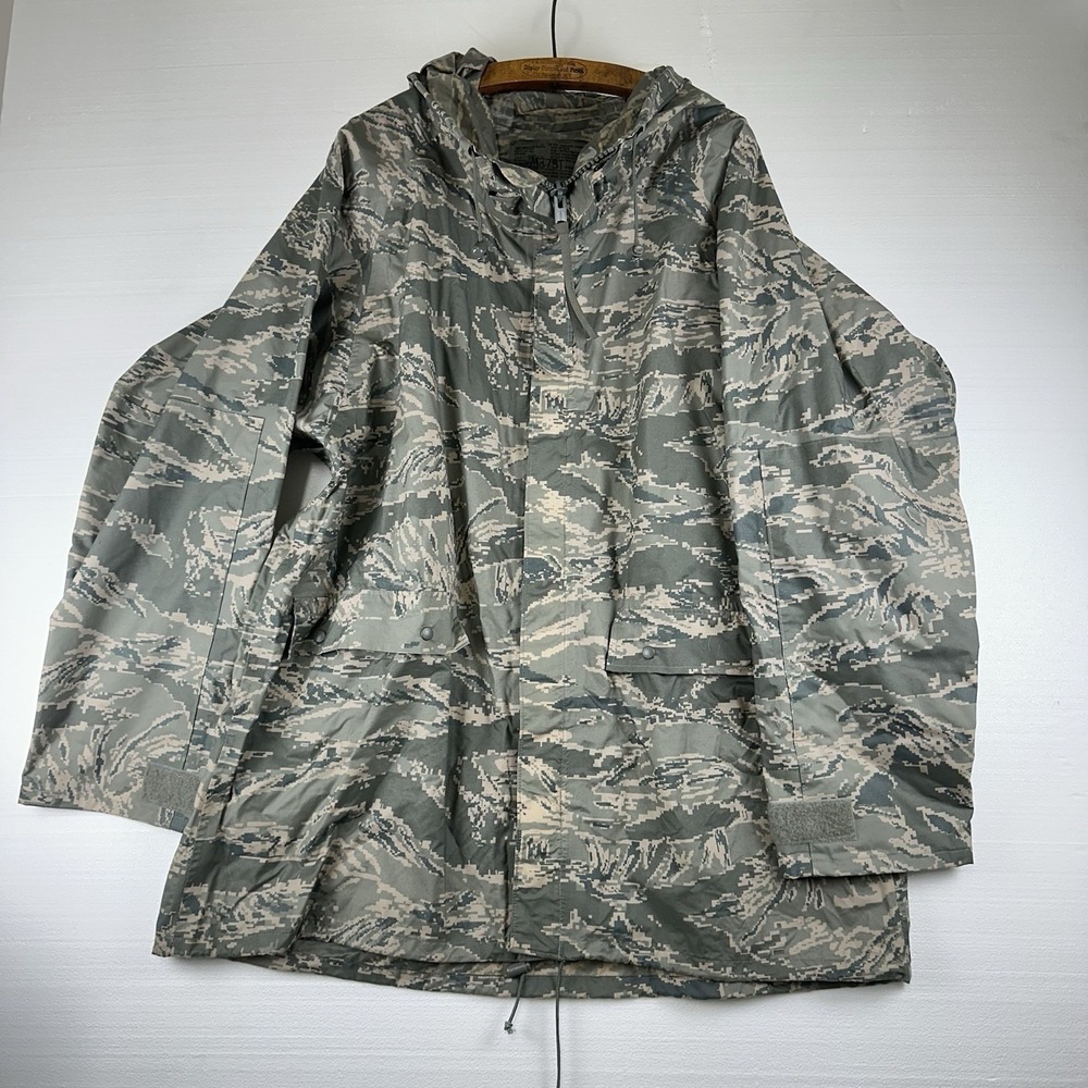 Army ACU UCP Camo Improved Rainsuit Parka Wet‎ Weather Jacket Medium